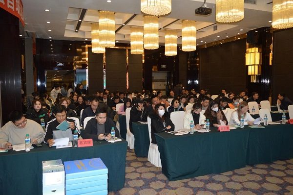 「广交天下 智赢出海」布局2025企业出海营销新机遇--辽宁朝阳站(图1)