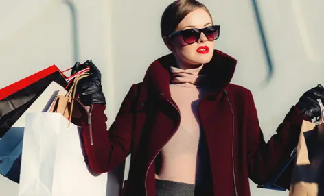 7000字复盘：时尚帝国lululemon的崛起与危机 - 云笔网策