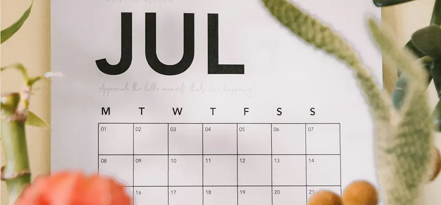 七月营销全攻略：节日借势策略与创意案例解析-云笔网策(图1)