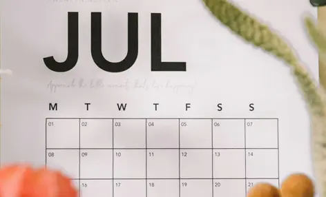 七月营销全攻略：节日借势策略与创意案例解析-云笔网策 - 云笔网策