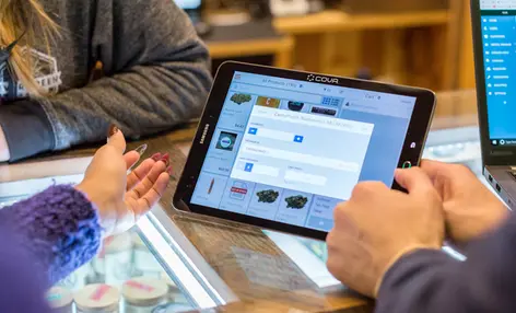 卖什么都别卖产品：解锁用户需求的九重价值密码（万字） - 云笔网策