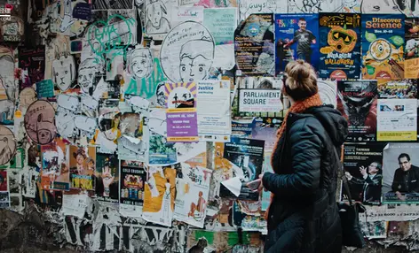 2025年中深度：热点秒移时代，品牌四大生存新法则（万字） - 云笔网策