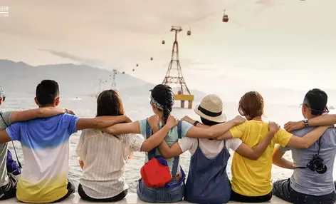 从“赌爆款”到“造爆款”，养成一个长红打卡地需要几步？ - 云笔网策